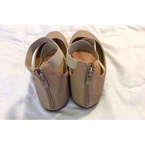 🎀Classic Crisscross Zip Back Ballet Flats🎀 - Picture 3 of 6